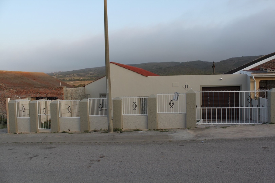 2 Bedroom Property for Sale in Bethelsdorp Eastern Cape